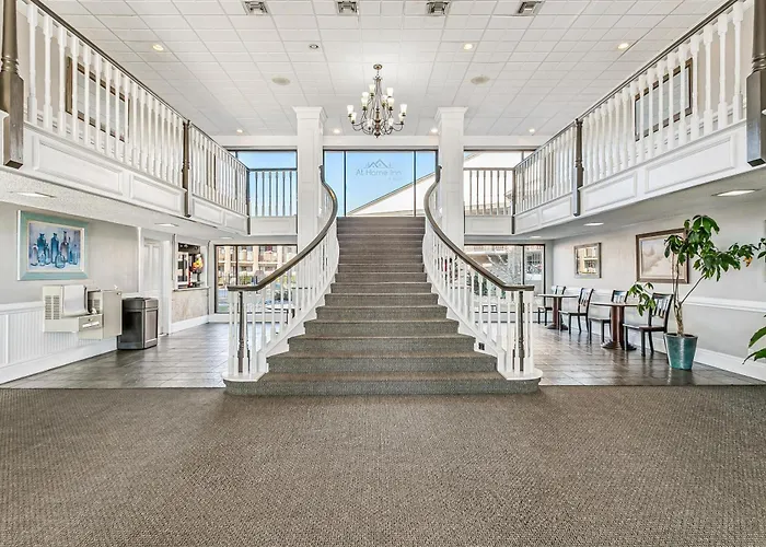 Home Inn - Pensacola